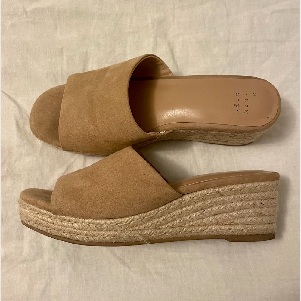 Woven Platform Sandal